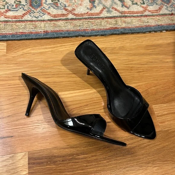 Schutz | ELODIE PATENT LEATHER SANDAL - Picture 4 of 9